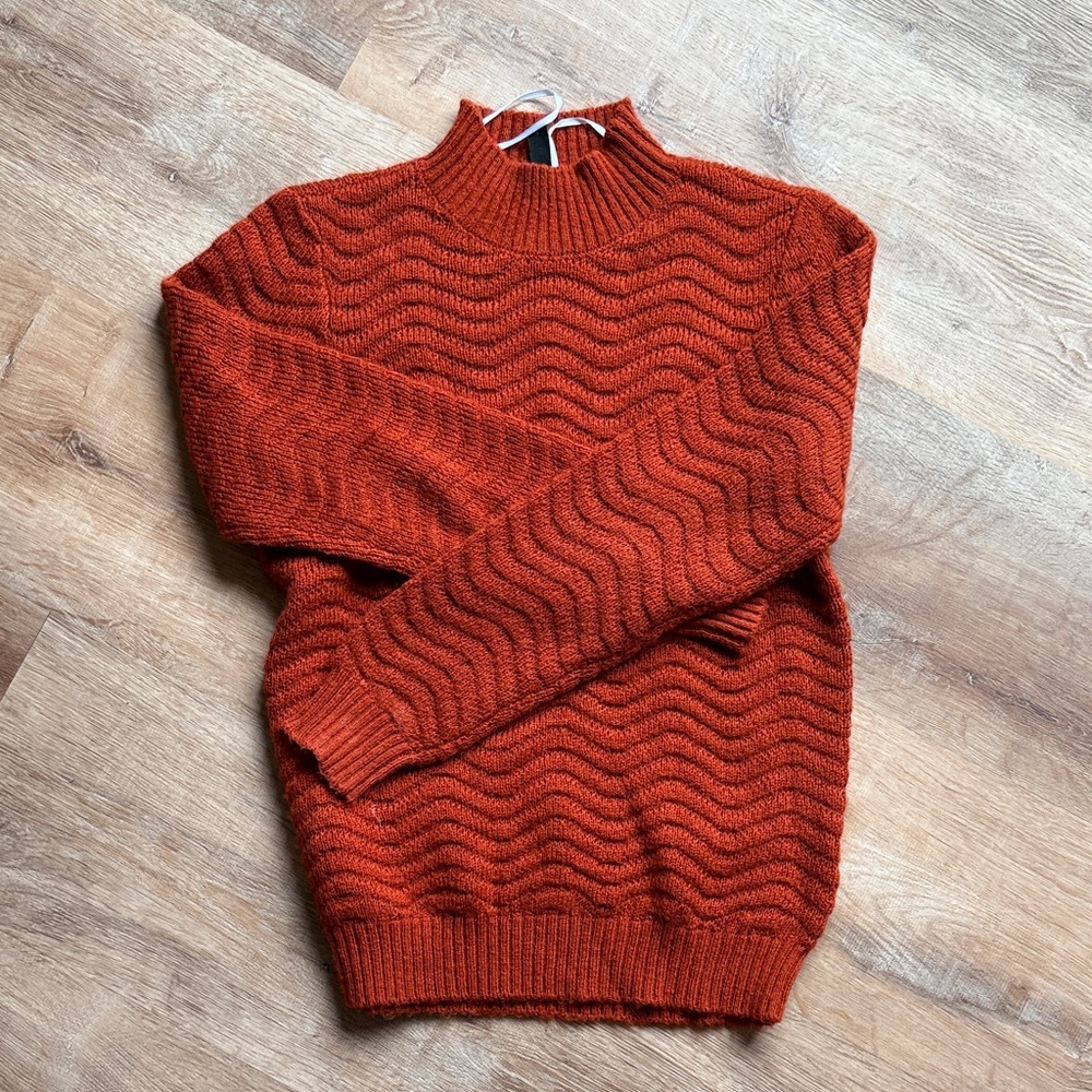 Mock neck Sweater
